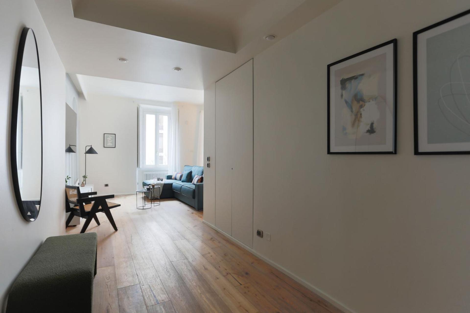 The Rent - Spacious Three-bedroom In The Heart Of